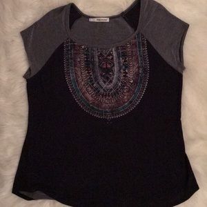 Maurices top